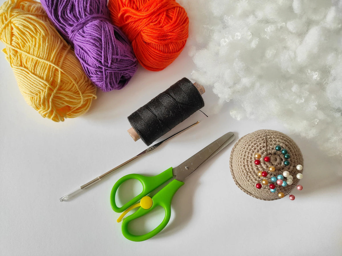 Mini witch hat pattern Crochet with hat Halloween